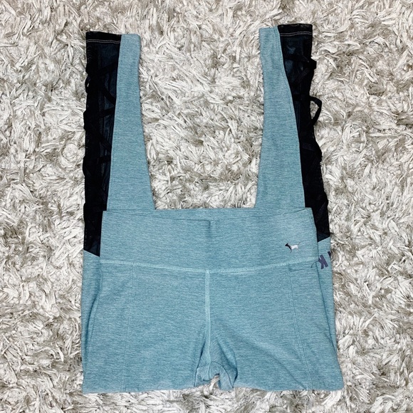 NWOT PINK Victoria’s Secret YOGA Legging - Picture 3 of 3